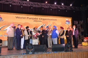 Legendery Ghazal Singer Janab Ghulam Ali being felicitated by Office Bearers of WPO.